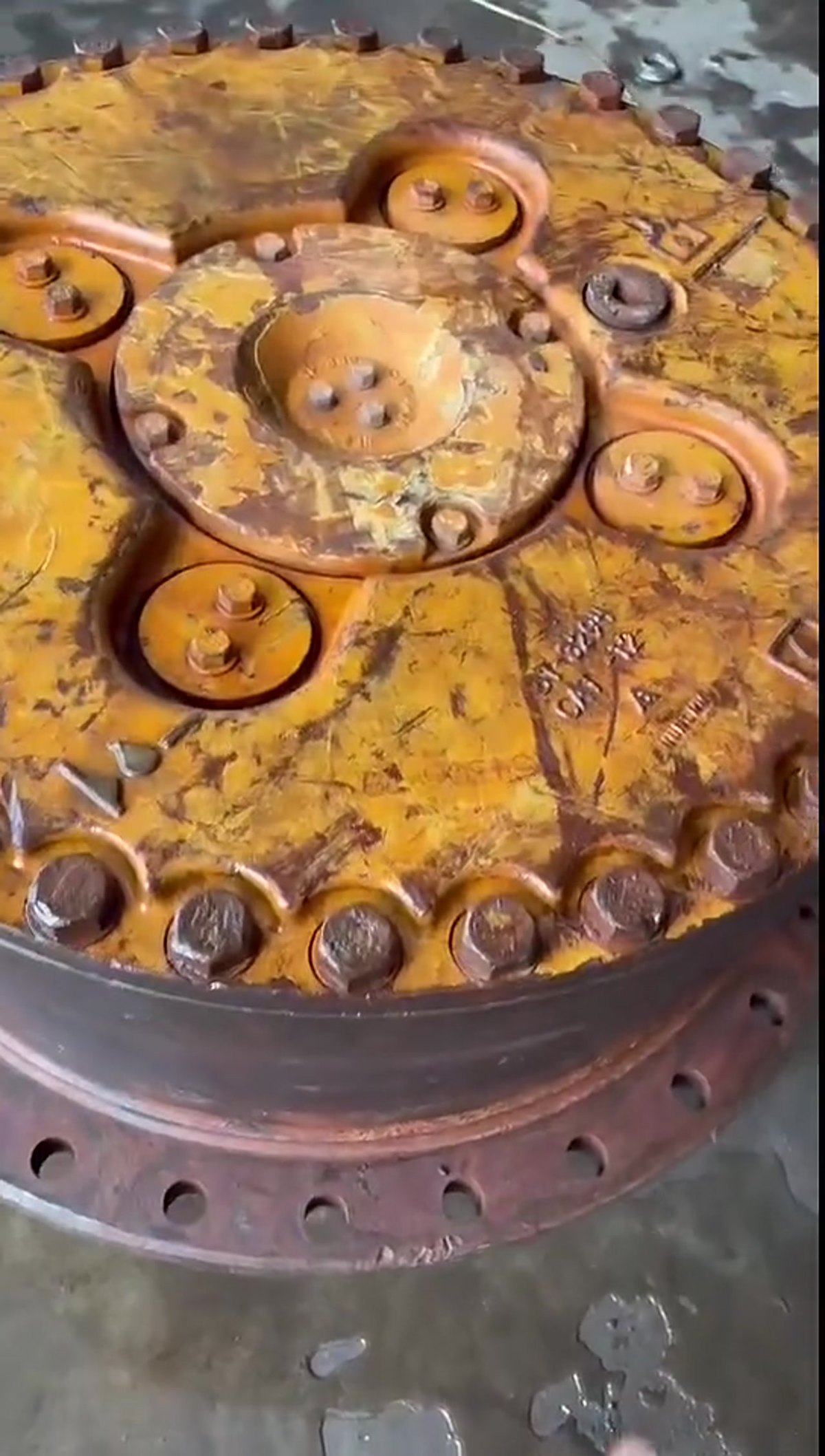 Compatible for Caterpillar D10R / D10N / D10T - Final Drive / Travel Gearbox