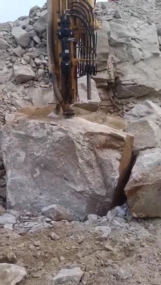 Teaching an Operator on Site